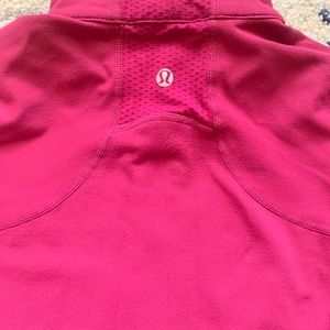 ✨Lululemon Train Jacket✨